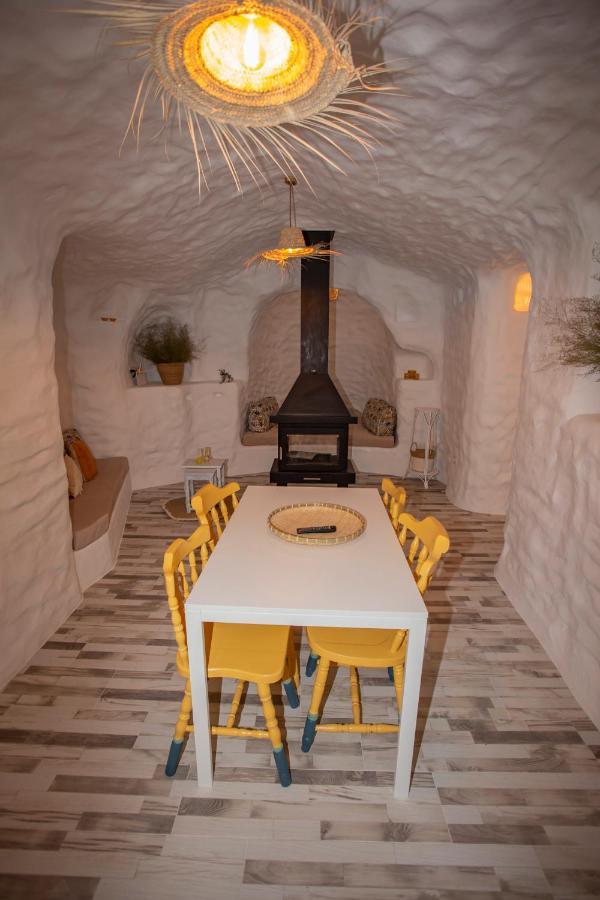 Complejo Cuevas Otto Guest House Баса Екстериор снимка