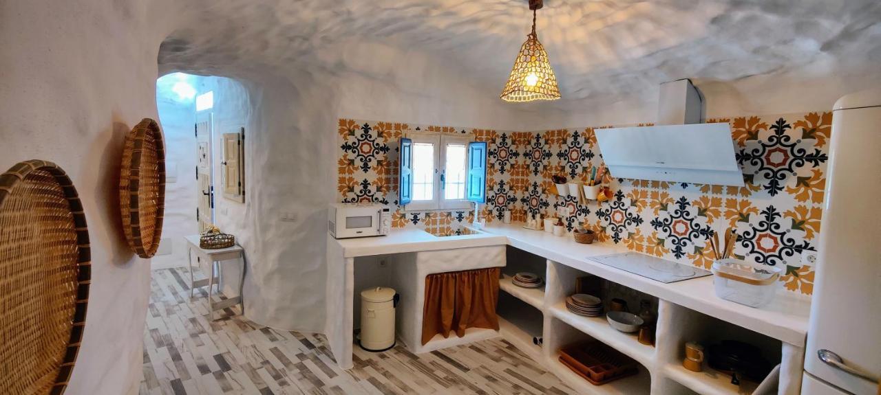 Complejo Cuevas Otto Guest House Баса Екстериор снимка