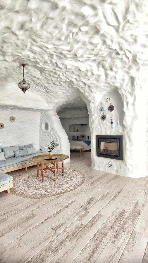 Complejo Cuevas Otto Guest House Баса Екстериор снимка