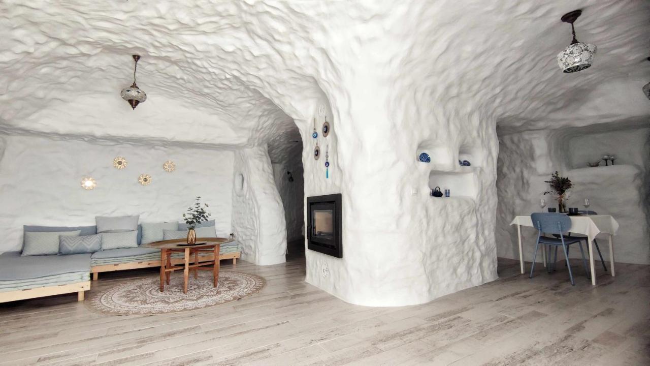 Complejo Cuevas Otto Guest House Баса Екстериор снимка