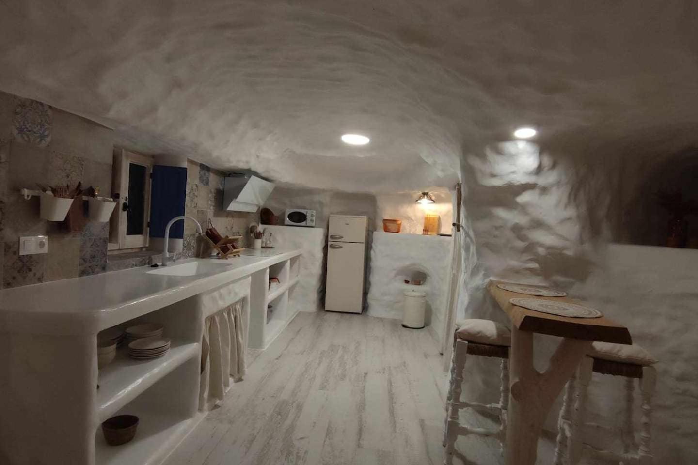 Complejo Cuevas Otto Guest House Баса Стая снимка
